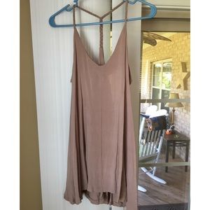 Tobi beige flowy sun dress with braided “Y” strap